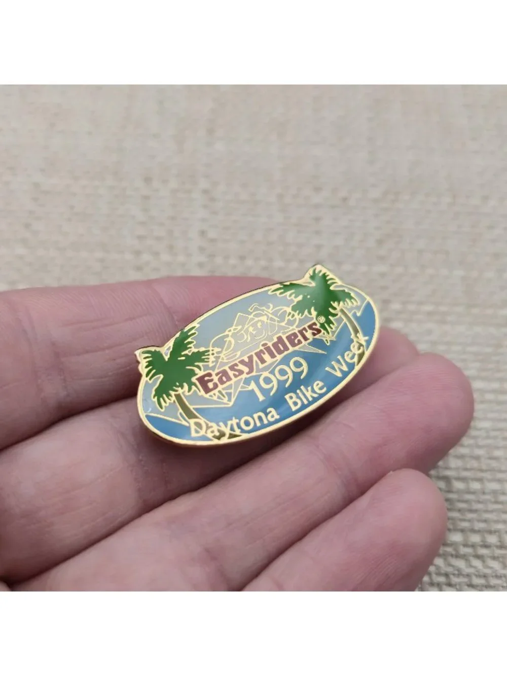 Vintage 1999 Easyriders Daytona Bike Week Motorcycle Enamel Lapel Pin A8034